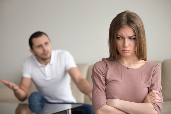 Как вернуть романтику в отношения, если вы прожили вместе 2 года: объясняет психолог Лабковский