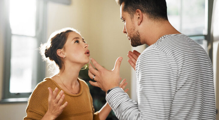 Психолог Кумченко перечислил 9 признаков, что муж вас разлюбил