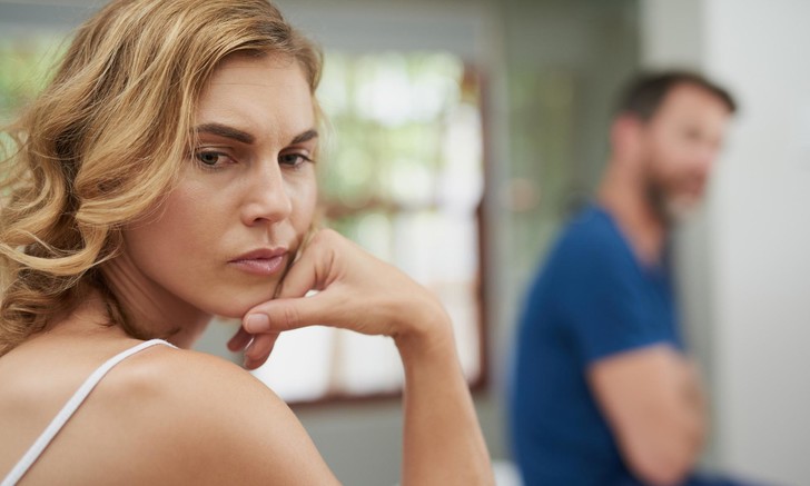 Психолог Шахов назвал 5 неочевидных причин, по которым женщине не везет в любви