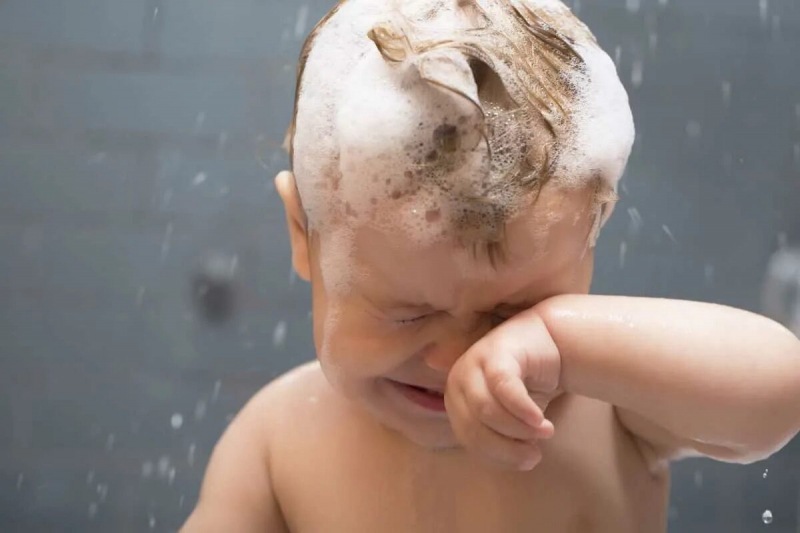 #Лайфхак Что делать, если ребенок не разрешает мыть голову?
