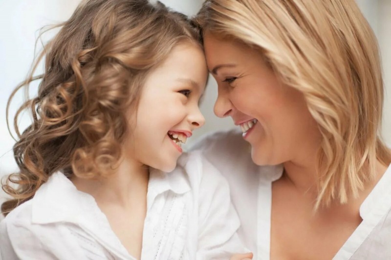 Как мать влияет на дочь и ее личную жизнь в будущем