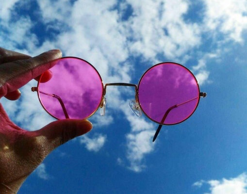 Мир через розовые очки